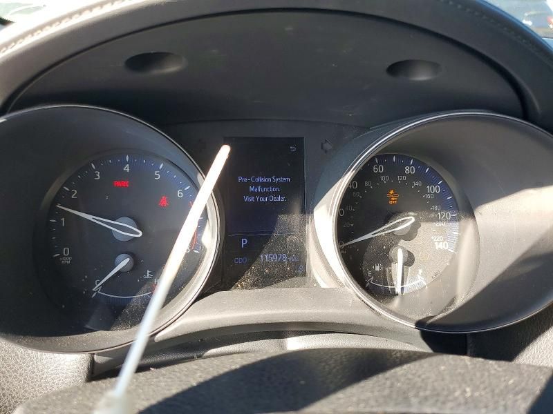 2020 Toyota C-hr xle