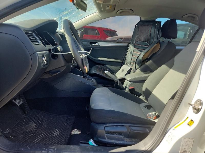 2018 Volkswagen Jetta s