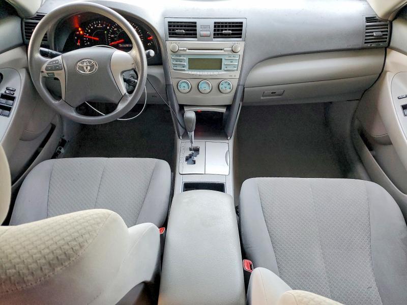 2009 Toyota Camry le