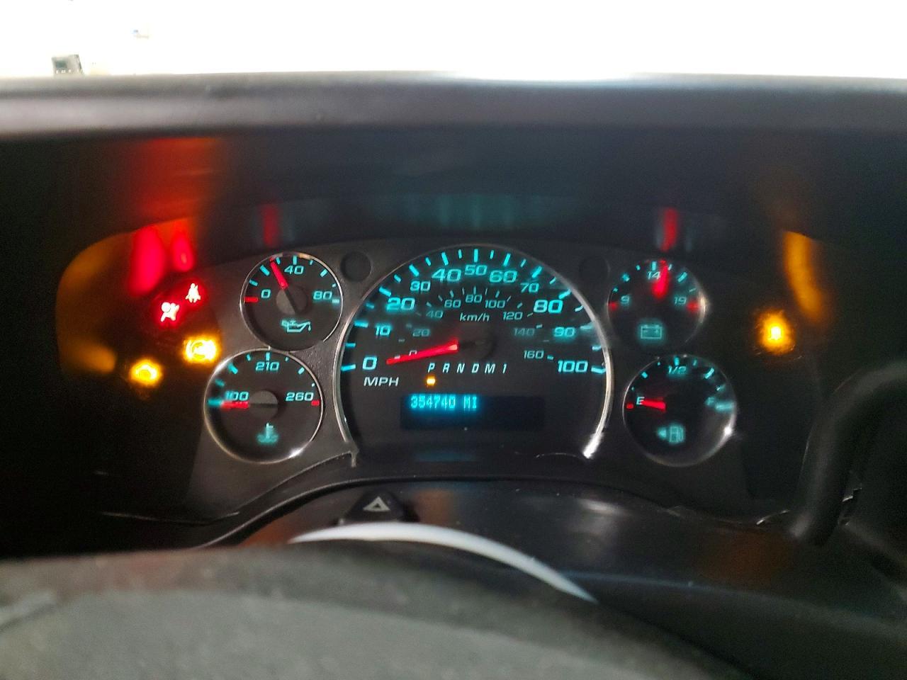 2012 Chevrolet Express G2500 Delivery Van
