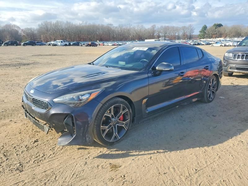 2019 KIA Stinger GT2