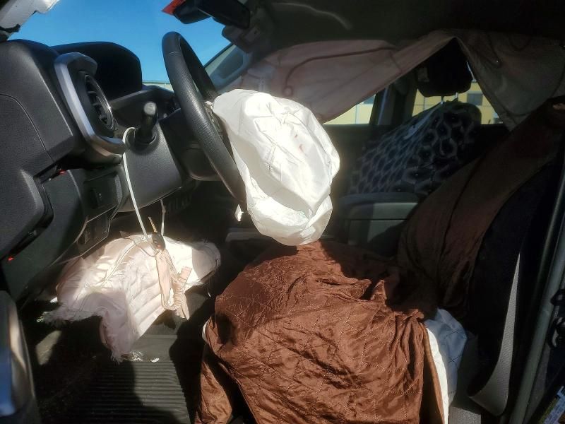 2020 Toyota Tacoma SR5 V6