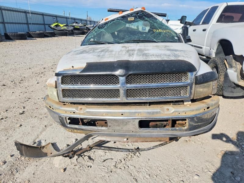 2001 Dodge Ram Flatbed Truck
