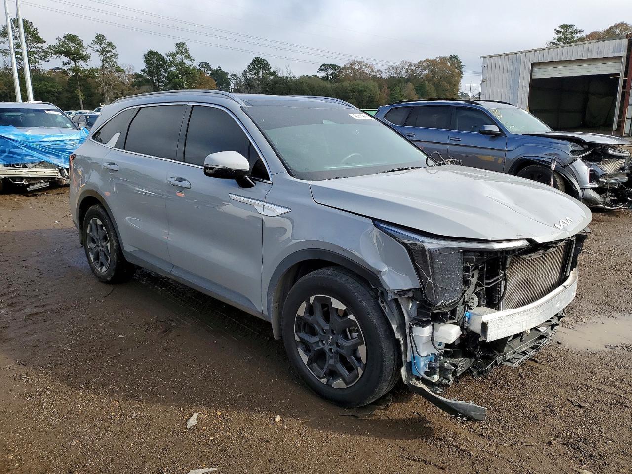2025 KIA Sorento s
