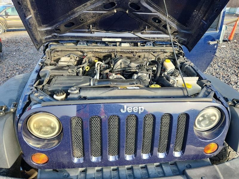 2013 Jeep Wrangler Unlimited Sport