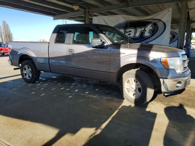 2013 Ford F150 Super cab