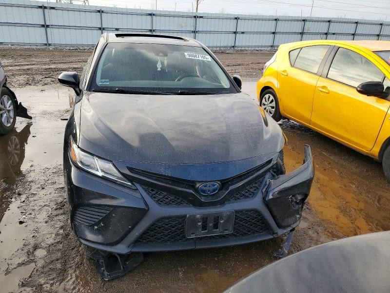 2018 Toyota Camry Hybrid