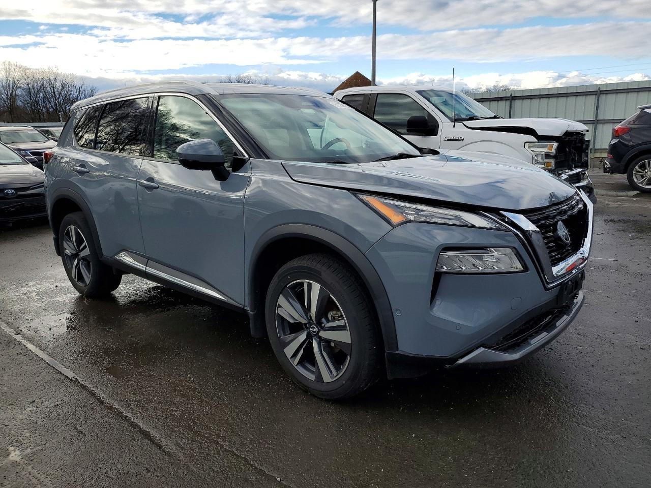 2023 Nissan Rogue sl