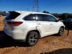 2017 Toyota Highlander le