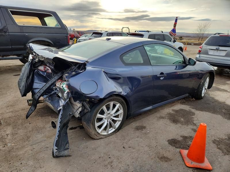 2011 Infiniti G37