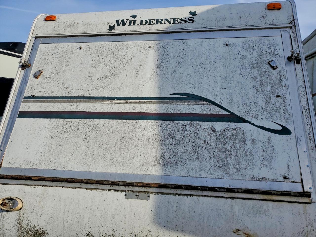 2000 Fleetwood Wilderness