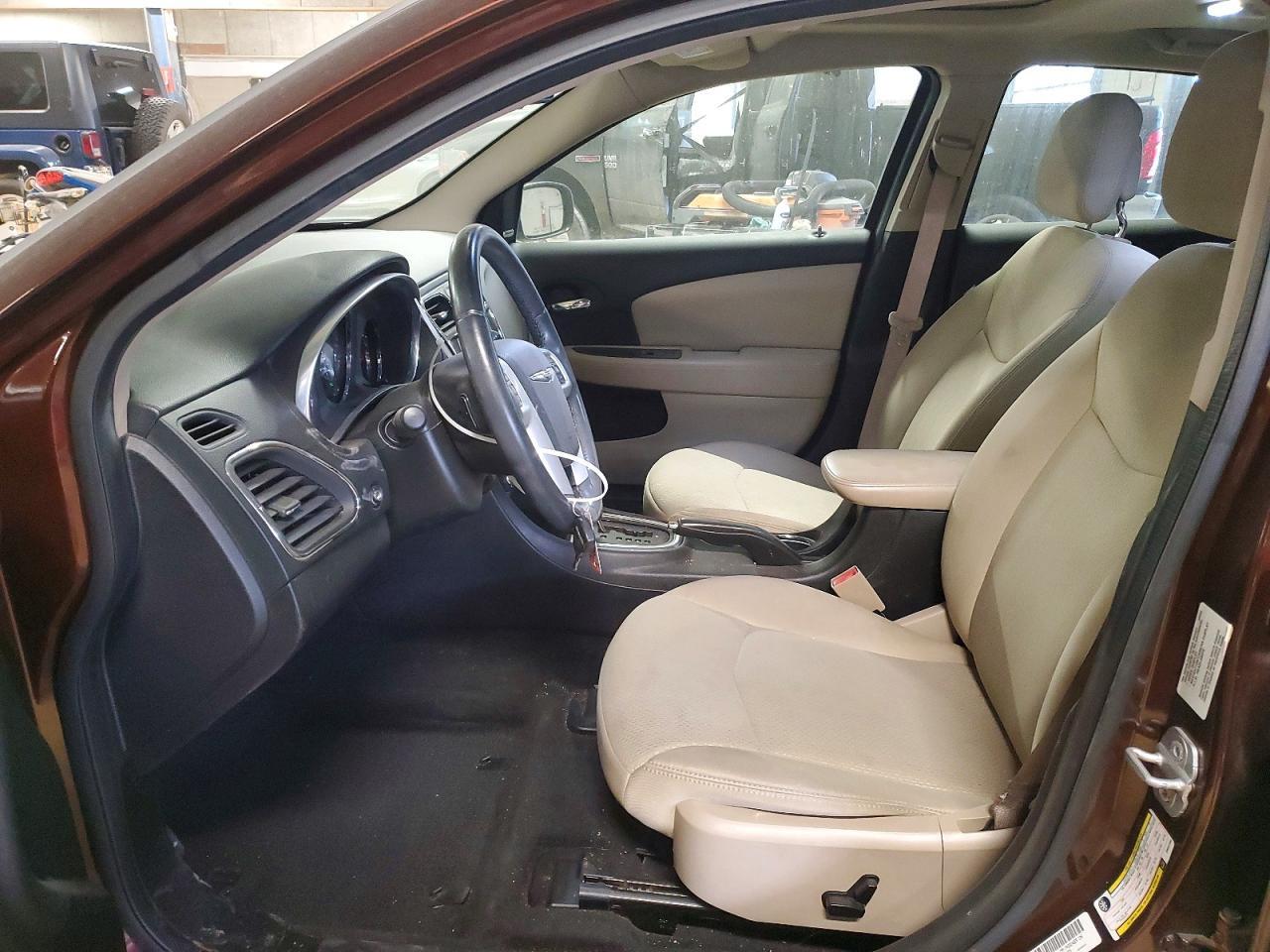 2013 Chrysler 200 Limited