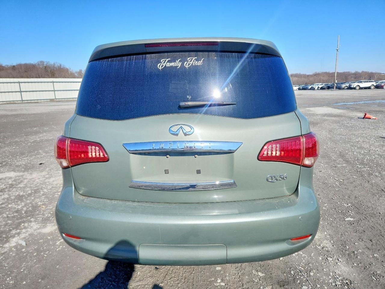 2012 Infiniti Qx56