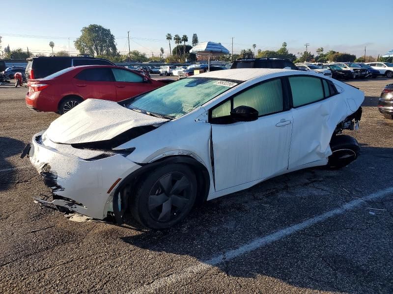 2024 Toyota Prius le