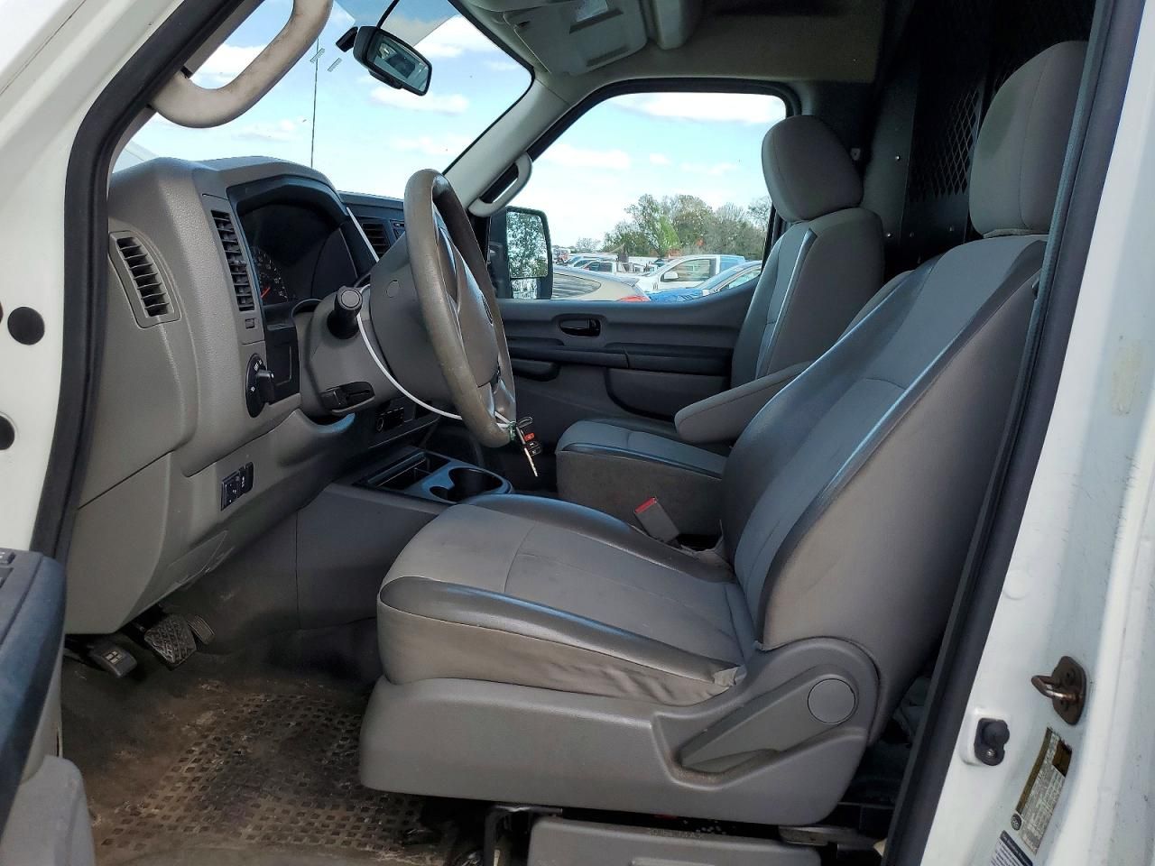 2014 Nissan NV 2500 Utility / Service Van