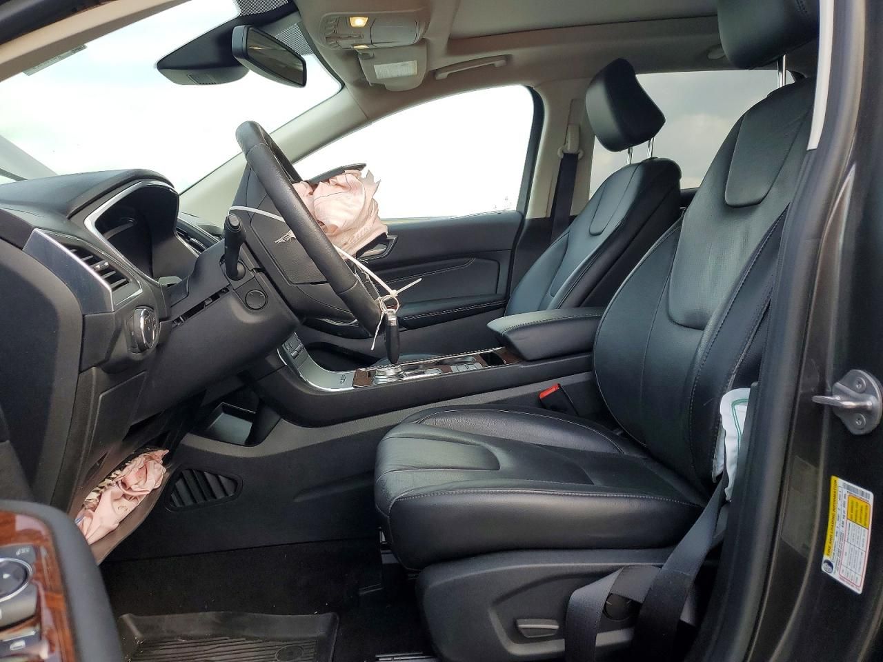 2020 Ford Edge Titanium