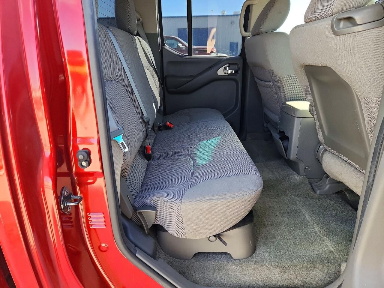 2012 Nissan Frontier s