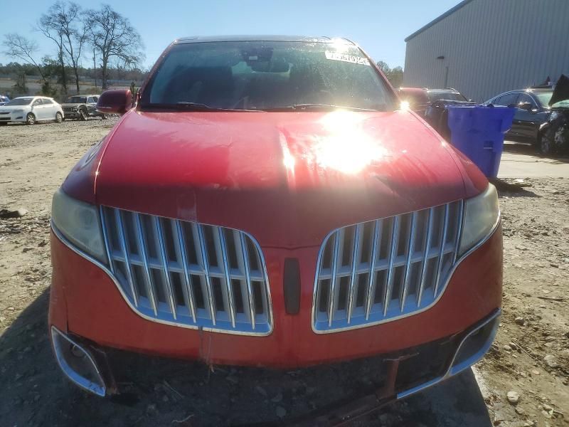 2011 Lincoln MKT