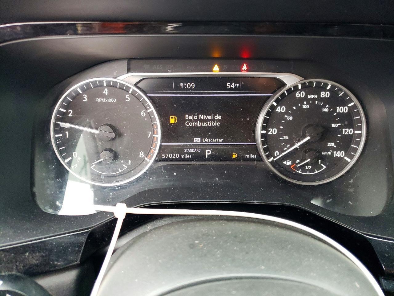 2022 Nissan Pathfinder sl