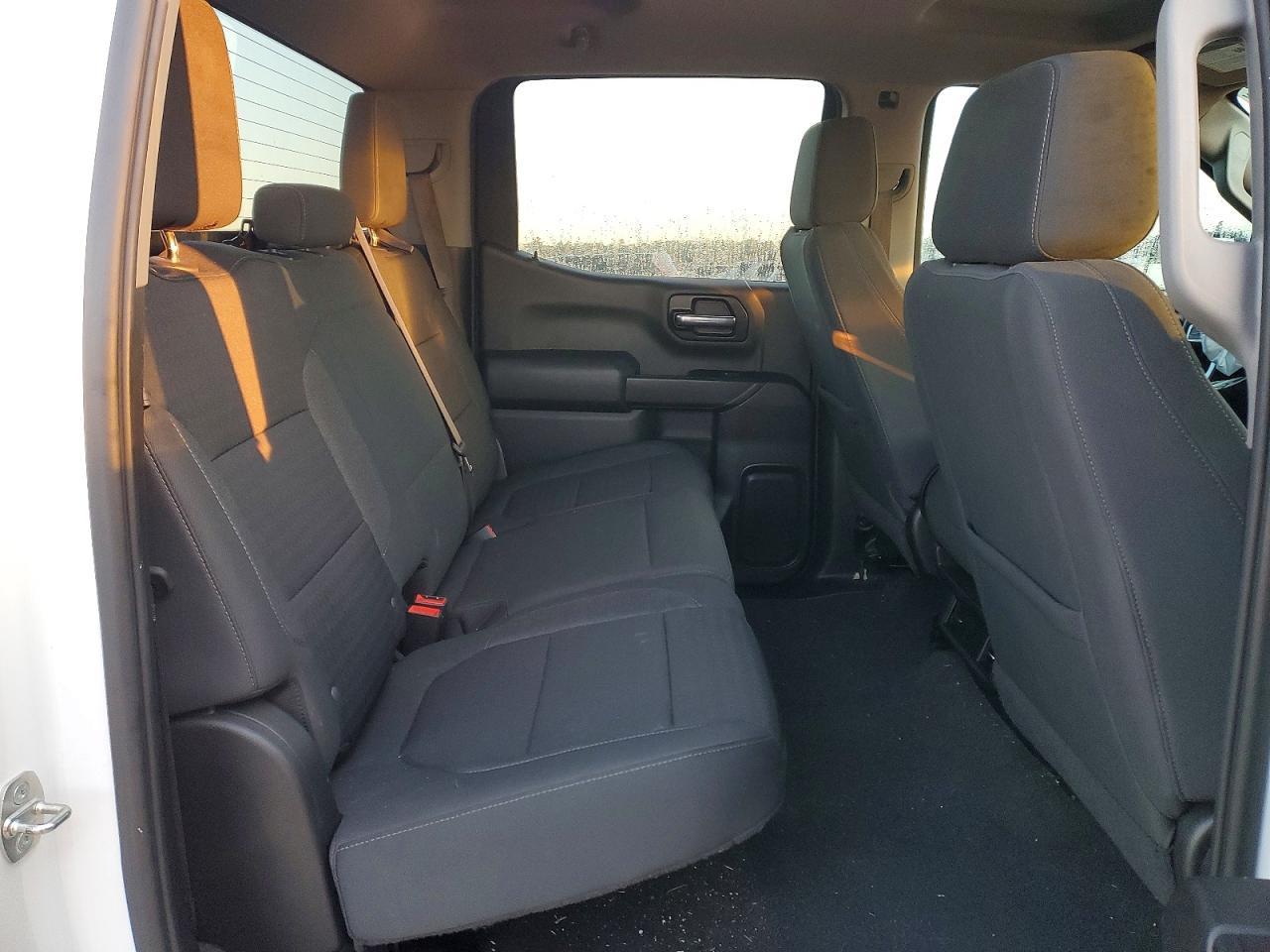 2022 Chevrolet Silverado ltd C1500 Custom