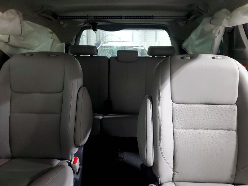 2020 Toyota Sienna xle