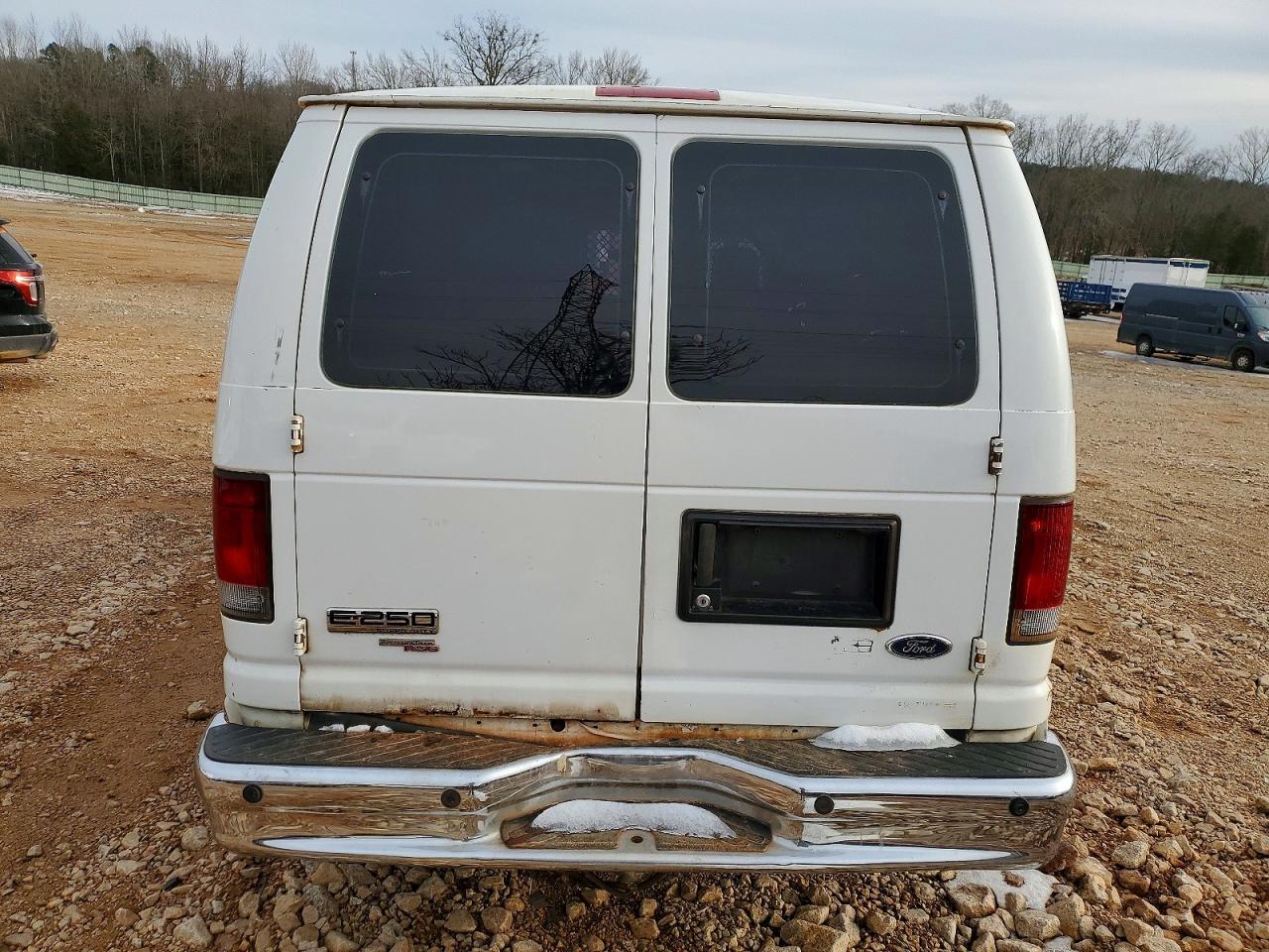 2013 Ford E250 Utility / Service Van