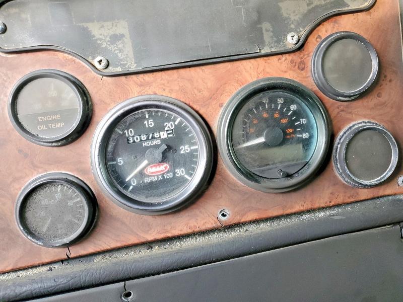 2006 Peterbilt 378 Semi Truck