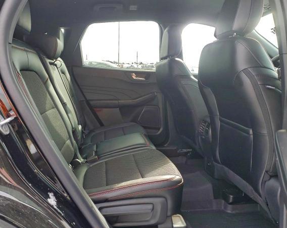 2025 Ford Escape st Line