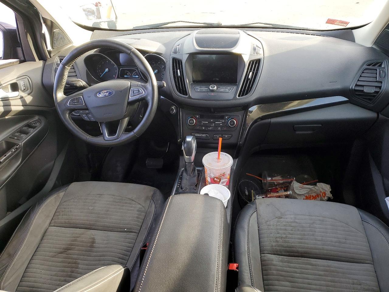 2019 Ford Escape se