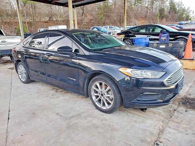 2017 Ford Fusion se Hybrid