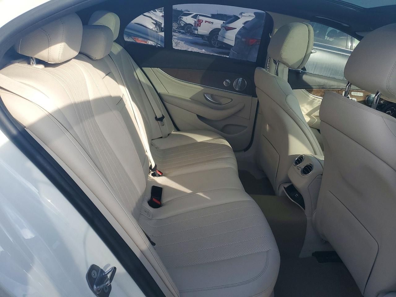 2017 Mercedes-Benz E 300 4matic