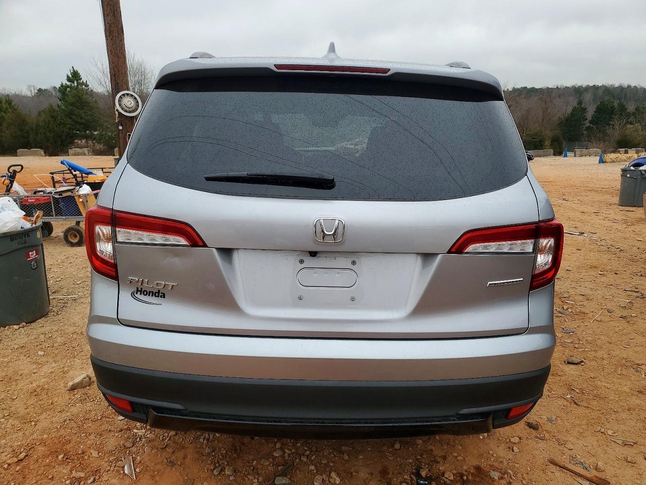 2021 Honda Pilot se