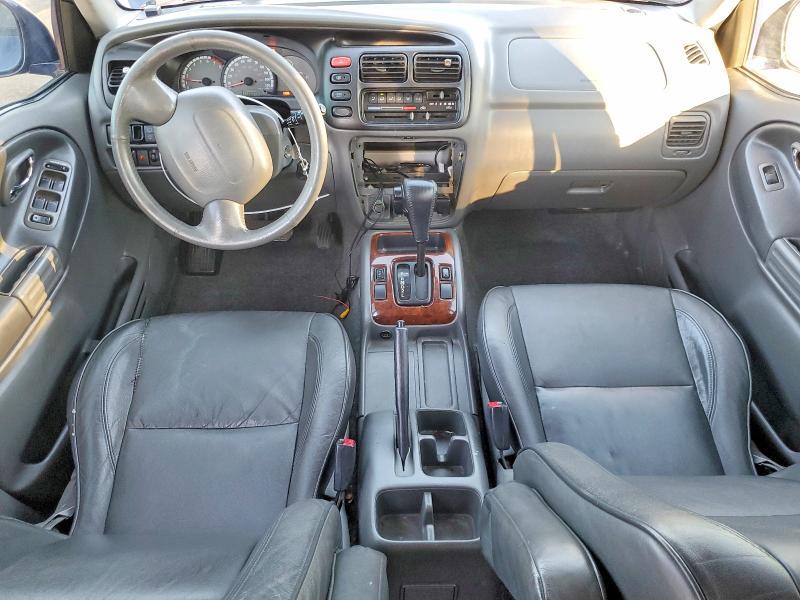 2002 Suzuki XL7 Plus