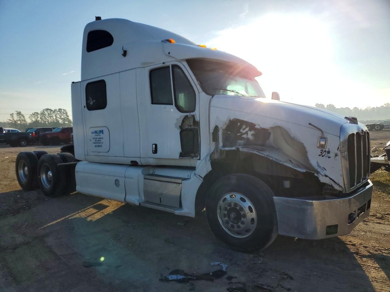 2007 Peterbilt 387 Semi Truck