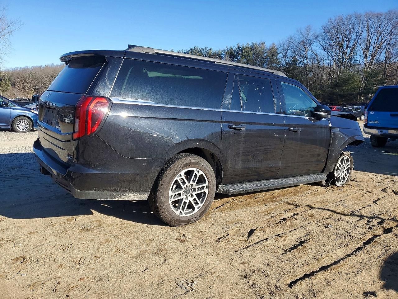 2025 Ford Expedition max Active