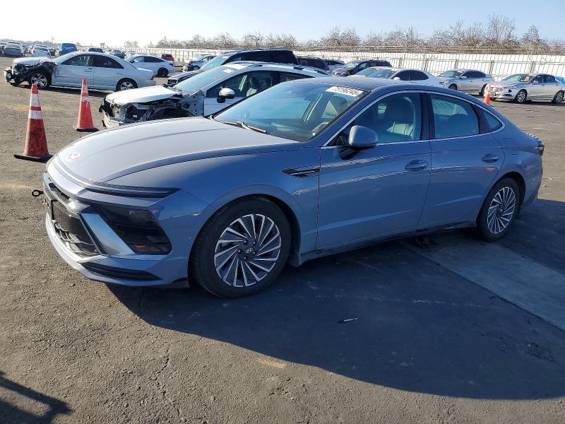 2025 Hyundai Sonata Hybrid Limited