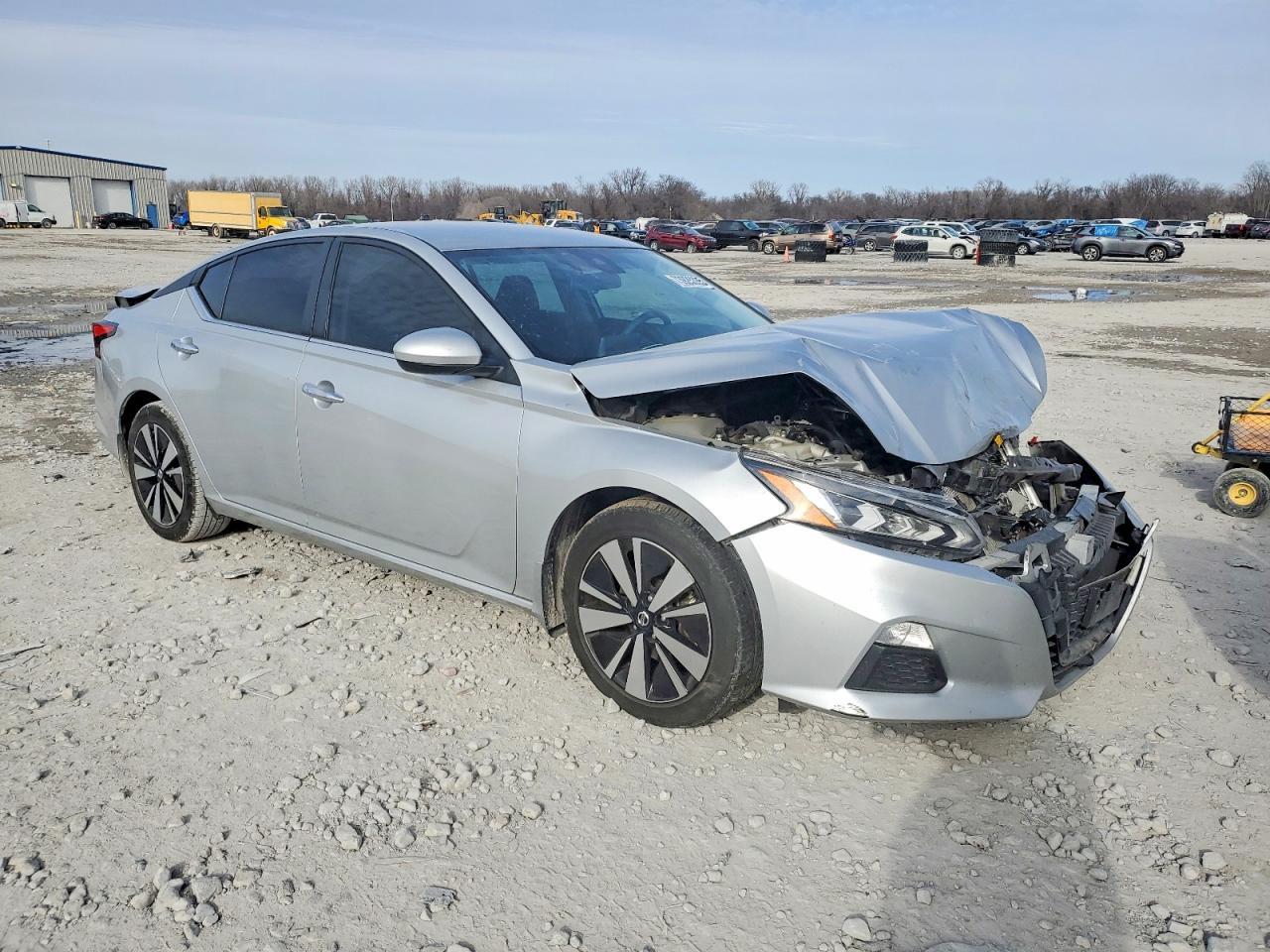 2022 Nissan Altima sv