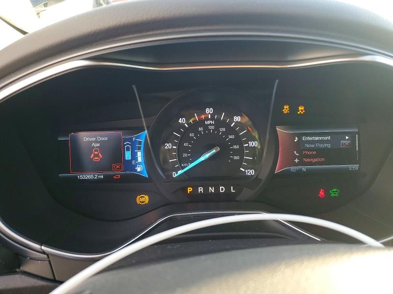 2014 Ford Fusion Titanium hev