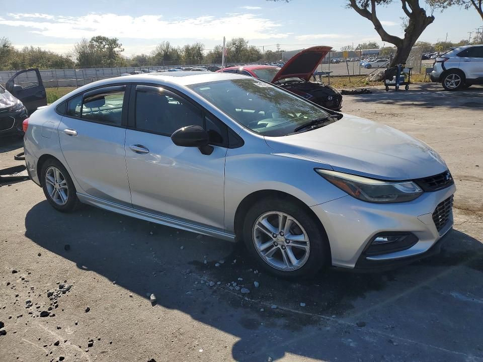 2018 Chevrolet Cruze lt
