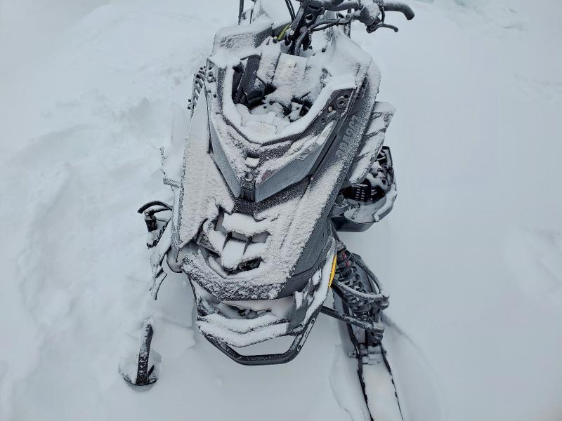 2025 Skidoo Expedition se 900 t