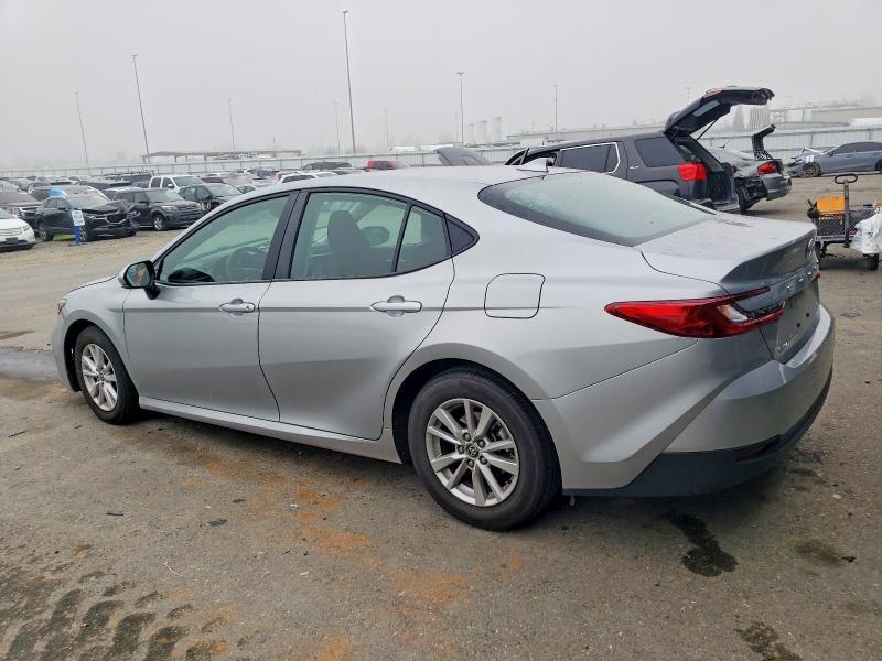 2025 Toyota Camry le