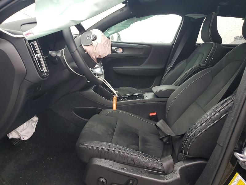 2024 Volvo C40 Recharge Plus