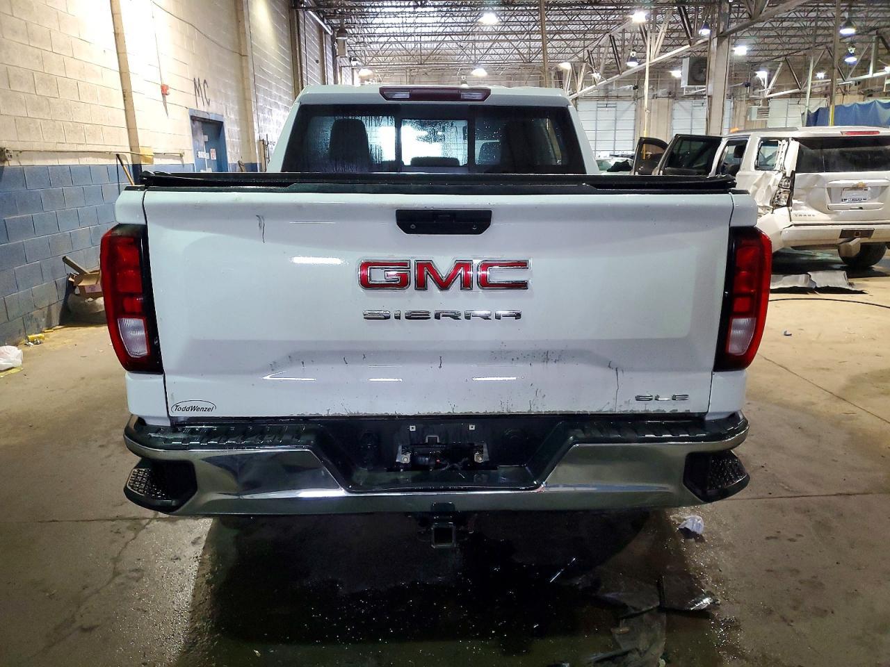 2021 GMC Sierra K1500 SLE