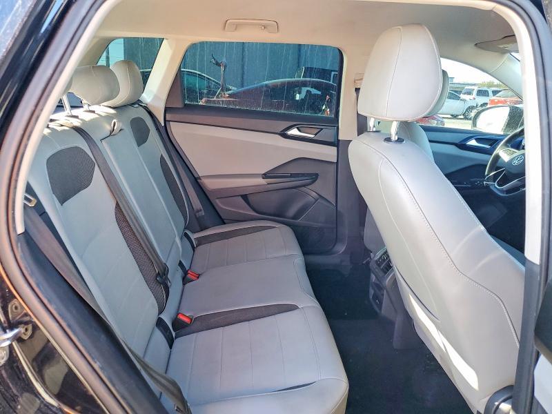 2022 Volkswagen Taos se