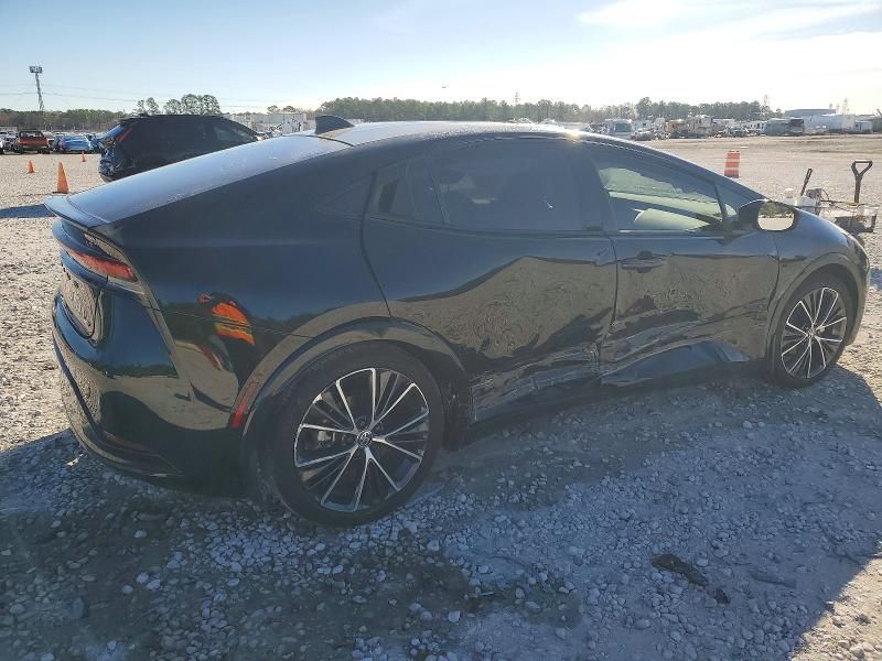 2024 Toyota Prius le