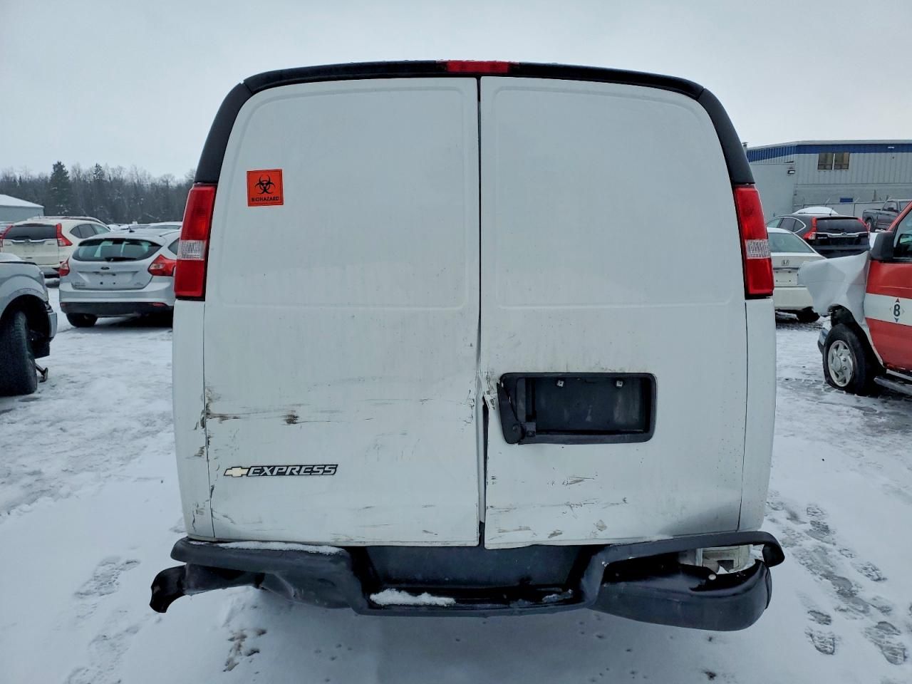 2024 Chevrolet Express G2500