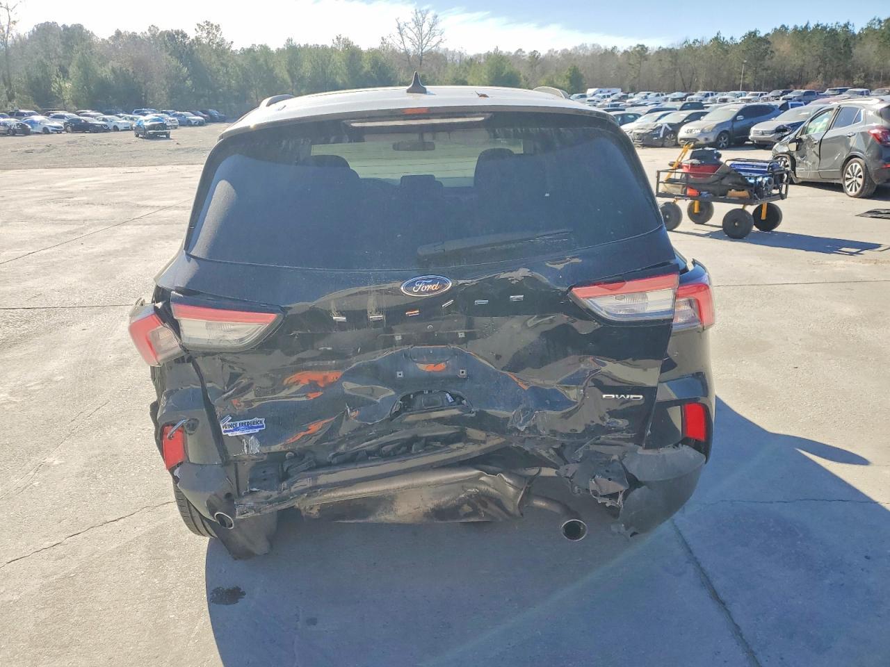 2022 Ford Escape se