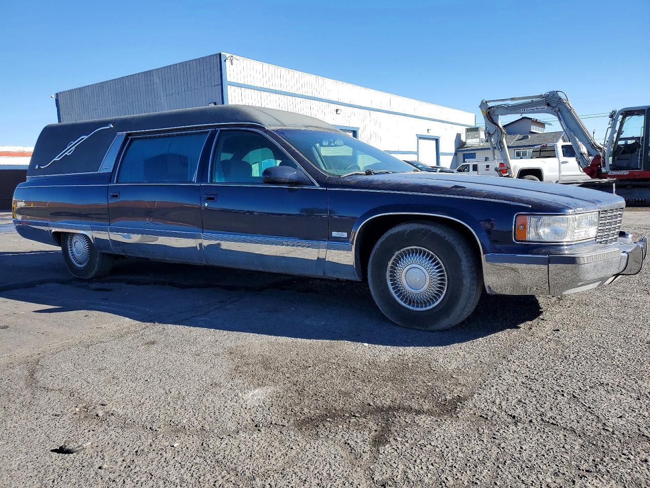 1995 Cadillac Commercial Chassis