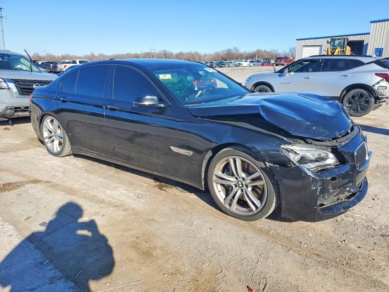 2015 BMW 750 i