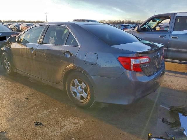 2013 Toyota Camry l
